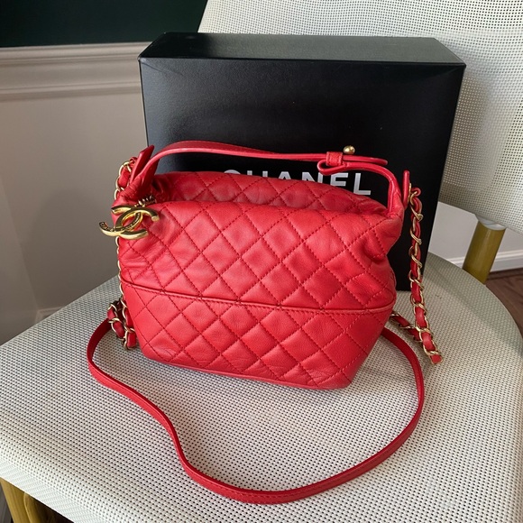 CHANEL Handbags - ❤️CHANEL❤️RED TOP HANDLE CROSSBODY FULL SET
